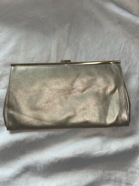 Gunne Sax Vintage Gold Metallic Clutch Bag with Removable Chain